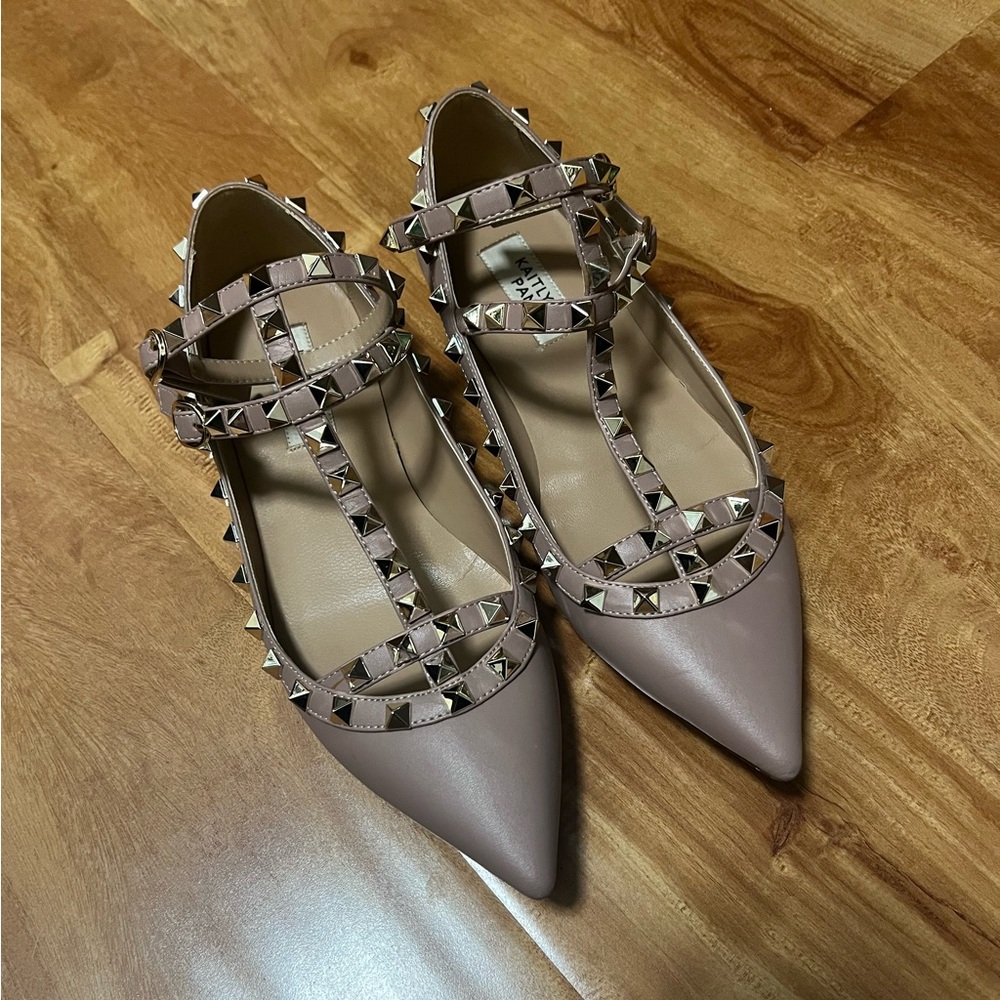 Rockstud Ballet Flat Shoes, Kaitlyn Pan